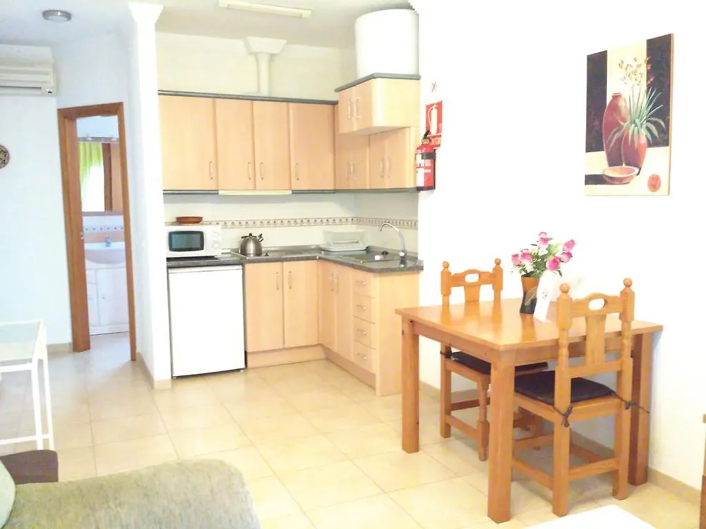 Apartamentos Centurion Nerja Apartment