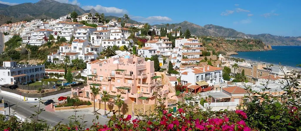Apartamentos Centurion Nerja Apartment